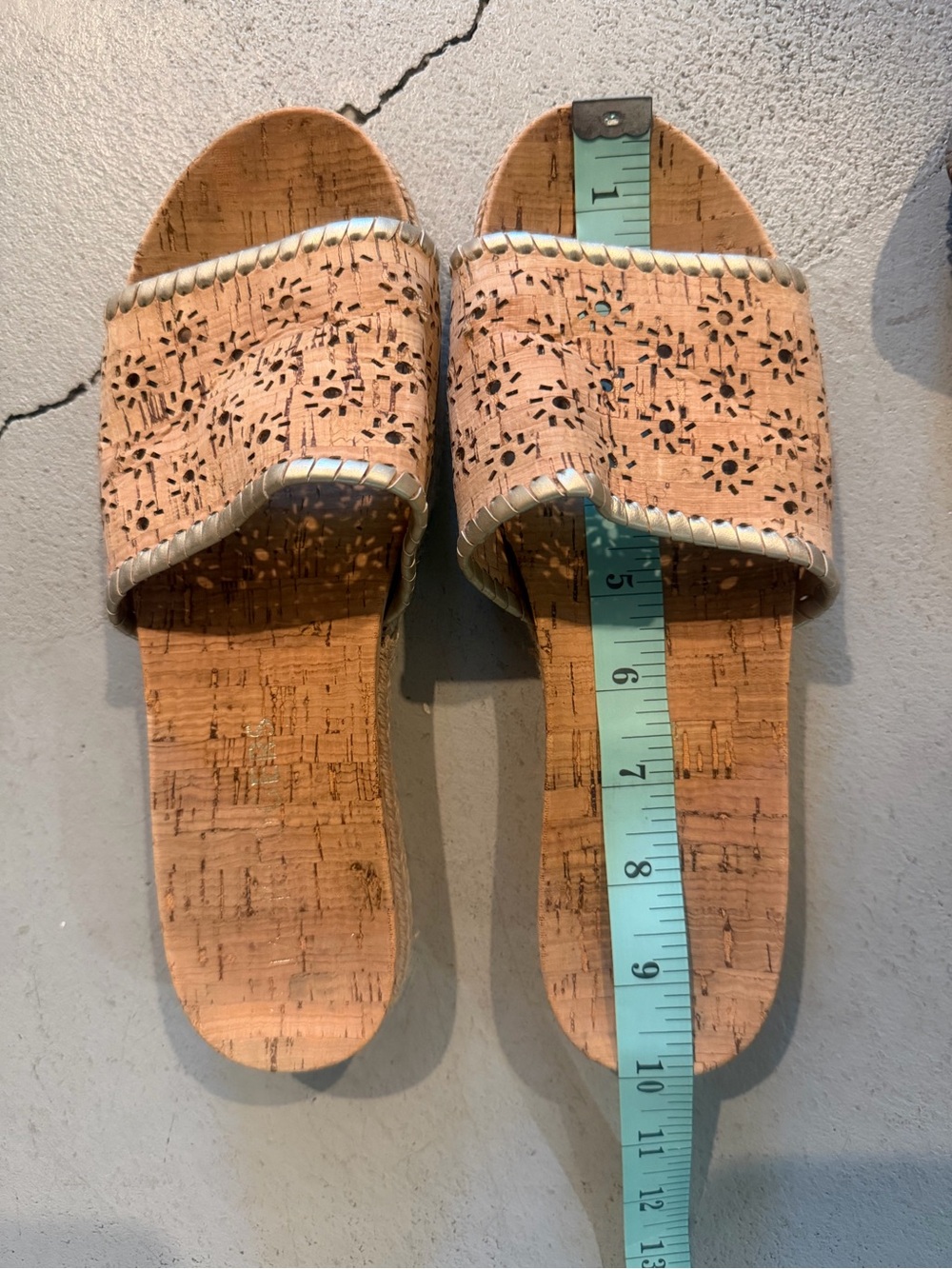 Jack Rogers Cork Perforated Slide Sandals Size 8 - Picture 8 of 8